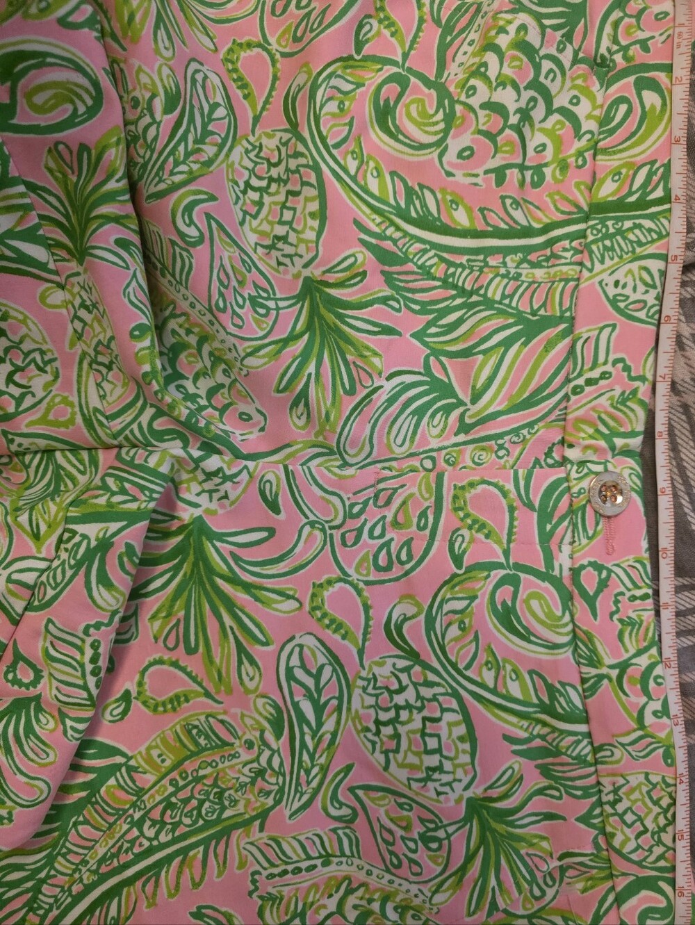 Lilly Pulitzer Darci Scalloped Knit Shorts Size 10 - Picture 9 of 9